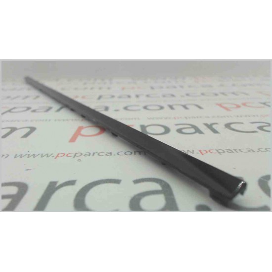 TOSHIBA L650D KLAVYE ÇITASI TOSHIBA L650D KLAVYE ÇITASI